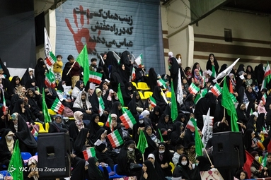 اجتماع بزرگ دختران انقلاب در ورزشگاه شیرودی