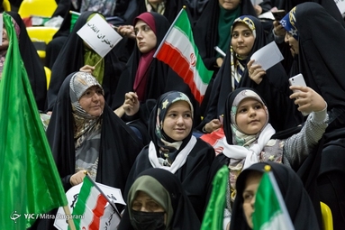 اجتماع بزرگ دختران انقلاب در ورزشگاه شیرودی