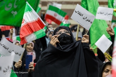 اجتماع بزرگ دختران انقلاب در ورزشگاه شیرودی