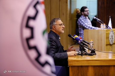 حضور علیرضا زاکانی، شهردار تهران در دانشگاه شریف