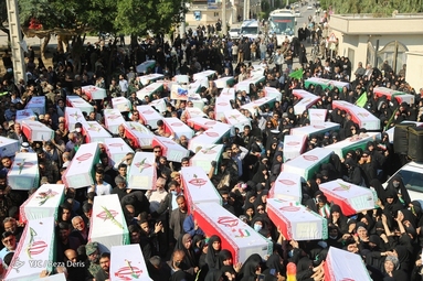 ورود پیکرهای پاک ۱۱۱ شهید دفاع مقدس به کشور