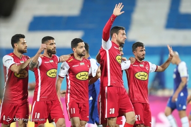 لیگ برتر فوتبال/ پرسپولیس تهران ۱ - استقلال تهران ۲