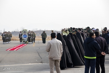 مراسم استقبال از ۶ شهید گمنام دوران دفاع مقدس در ارومیه