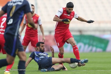 لیگ برتر فوتبال / پرسپولیس ۰ - پیکان ۰