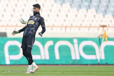 لیگ برتر فوتبال / پرسپولیس ۰ - پیکان ۰