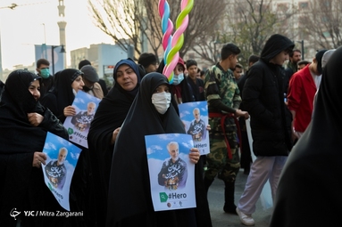 همایش پیاده‌روی خانوادگی از میدان ولیعصر (عج) تا پارک لاله تهران به مناسبت روز بصیرت و میثاق امت با ولایت و گرامیداشت یاد و خاطره سردار شهید سلیمانی
