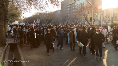 همایش پیاده‌روی خانوادگی از میدان ولیعصر (عج) تا پارک لاله تهران به مناسبت روز بصیرت و میثاق امت با ولایت و گرامیداشت یاد و خاطره سردار شهید سلیمانی