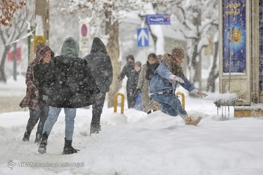 بارش برف در همدان