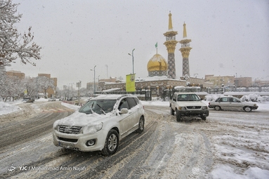 بارش برف در همدان