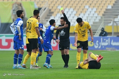 لیگ برتر فوتبال / سپاهان اصفهان ۱ - استقلال تهران ۲