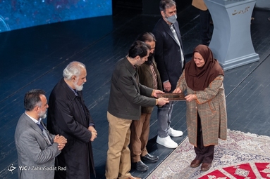 افتتاحیه چهل و یکمین جشنواره تئاتر فجر