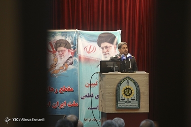 آیین تکریم و معارفه فرماندهان و مدیران فراجا