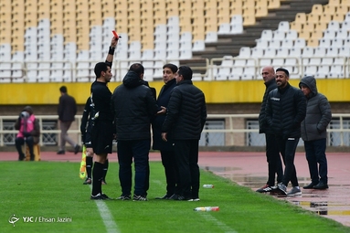 لیگ برتر فوتبال / سپاهان اصفهان ۴ - گل گهر سیرجان ۱