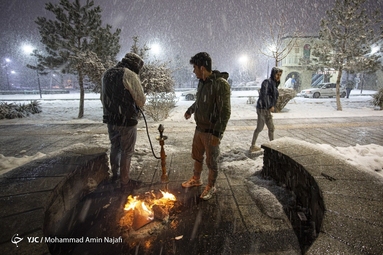 بارش برف در همدان