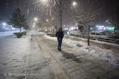 بارش برف در همدان