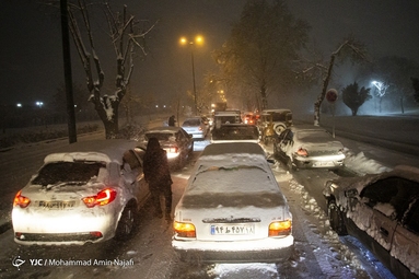 بارش برف در همدان