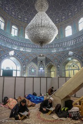 مراسم اعمال ام‌داود در مساجد قم