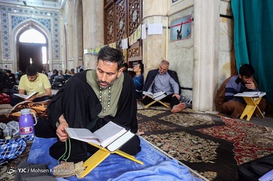 مراسم اعمال ام‌داود در مساجد قم
