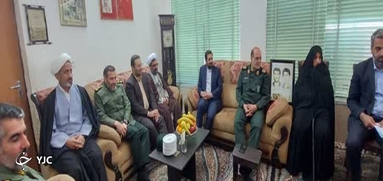 دیدار با خانواده شهدا و ایثارگران در شهرستان کازرون