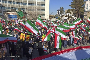مراسم چهل و چهارمین پیروزی شکوهمند انقلاب اسلامی در کرمان