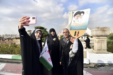 مراسم چهل و چهارمین پیروزی شکوهمند انقلاب اسلامی در تهران