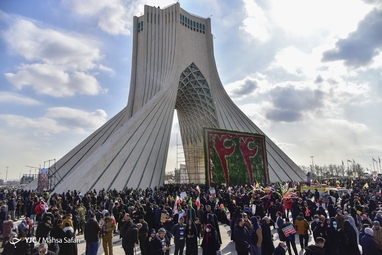 مراسم چهل و چهارمین پیروزی شکوهمند انقلاب اسلامی در تهران