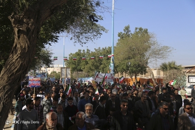 مراسم چهل و چهارمین پیروزی شکوهمند انقلاب اسلامی در خرمشهر