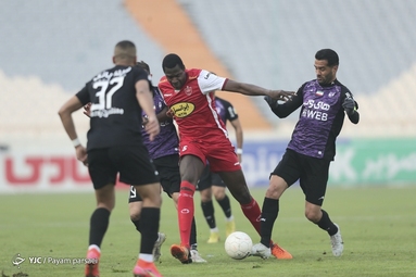 لیگ برتر فوتبال / پرسپولیس تهران ۰ - هوادار ۱