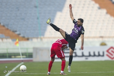 لیگ برتر فوتبال / پرسپولیس تهران ۰ - هوادار ۱