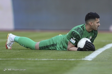 لیگ برتر فوتبال / پرسپولیس تهران ۳ - نفت مسجدسلیمان ۰