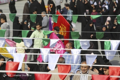اجتماع عظیم منتظران ظهور / از میدان شهدای مشهد تا حرم مطهر امام رضا (ع)