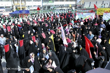اجتماع عظیم منتظران ظهور / از میدان شهدای مشهد تا حرم مطهر امام رضا (ع)