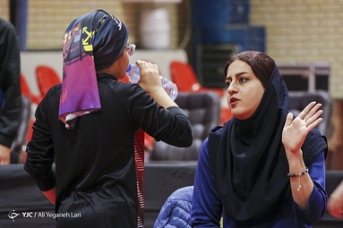 مسابقات تنیس روی میز دختران نونهال کشور در لارستان