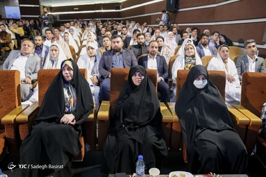جشن بزرگ ازدواج دانشجویی در دانشگاه اصفهان