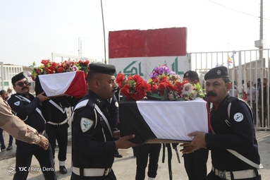 ورود پیکر‌های مطهر ۷۱ شهید دفاع مقدس به کشور