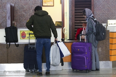 استقبال از بهار و میهمانان نوروزی در پایانه مرکزی تبریز