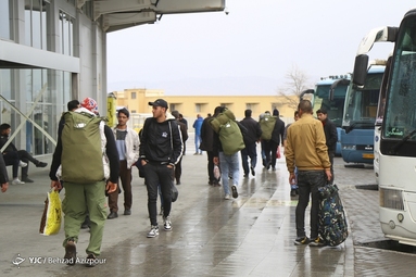 استقبال از بهار و میهمانان نوروزی در پایانه مرکزی تبریز