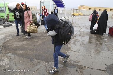 استقبال از بهار و میهمانان نوروزی در پایانه مرکزی تبریز