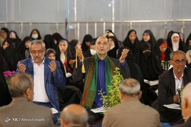 جزءخوانی قرآن کریم در حرم عبدالعظیم حسنی(ع)