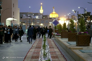 افطاری در حرم مطهر امام رضا (ع)