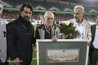 لیگ برتر فوتبال/ پرسپولیس تهران ۳ - ملوان بندرانزلی ۰