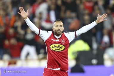 لیگ برتر فوتبال/ پرسپولیس تهران ۳ - ملوان بندرانزلی ۰