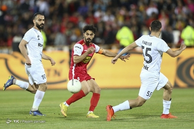 لیگ برتر فوتبال/ پرسپولیس تهران ۳ - ملوان بندرانزلی ۰