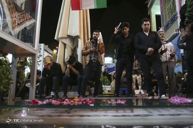مراسم شب بیست و یکم ماه مبارک رمضان ۱۴۰۲ - گلزار شهدای کرمان