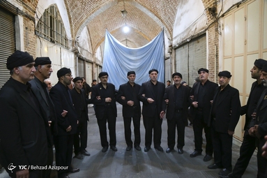مراسم عزاداری شهادت امام علی (ع) در بازار تاریخی تبریز