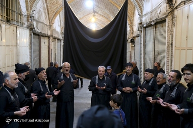 مراسم عزاداری شهادت امام علی (ع) در بازار تاریخی تبریز