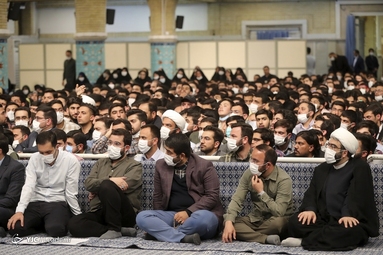 دیدار جمعی از دانشجویان و تشکل های دانشجویی با مقام معظم رهبری