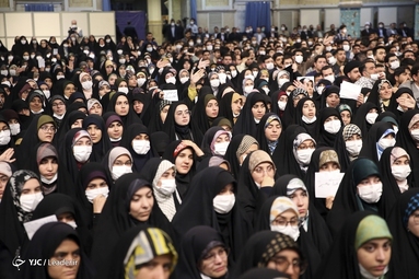 دیدار جمعی از دانشجویان و تشکل های دانشجویی با مقام معظم رهبری