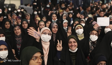 دیدار جمعی از دانشجویان و تشکل های دانشجویی با مقام معظم رهبری