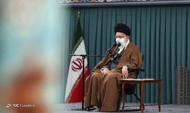 دیدار جمعی از دانشجویان و تشکل های دانشجویی با مقام معظم رهبری